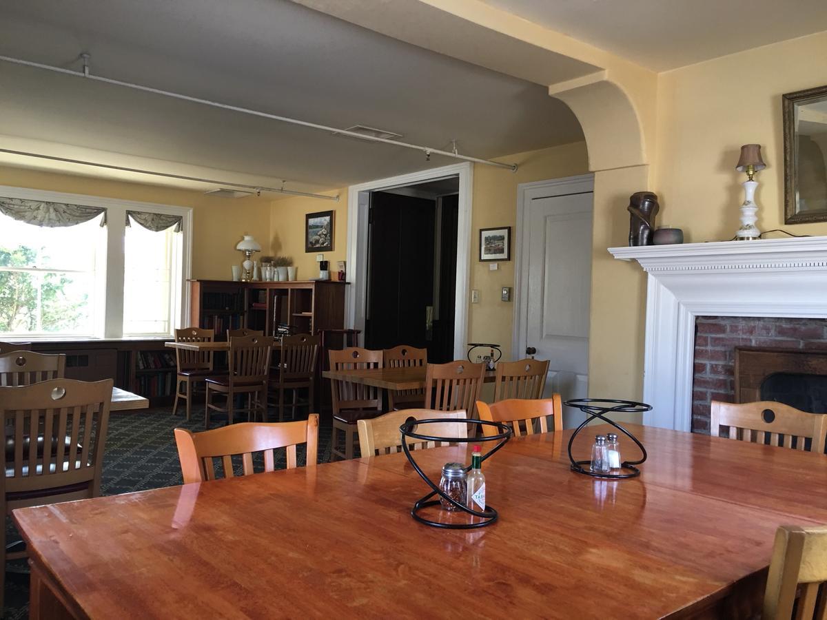 Barncastle Hotel Blue Hill ภายนอก รูปภาพ